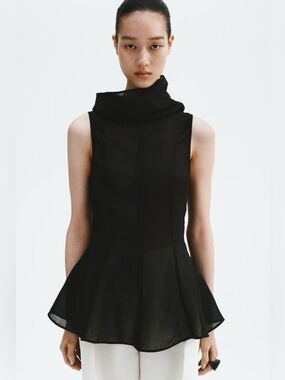 H&M Ramie Blend Peplum Top